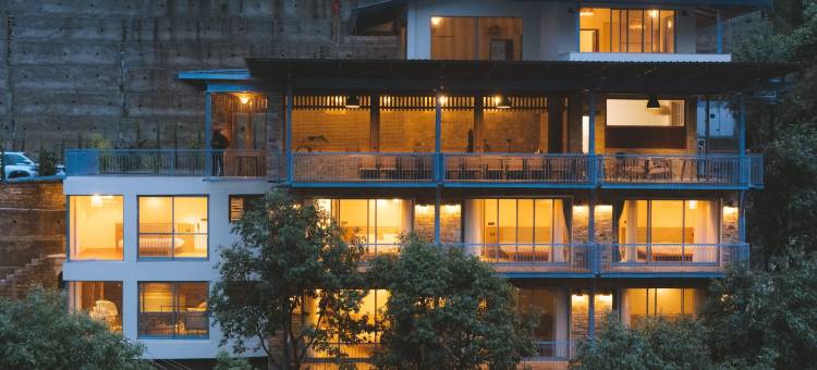 环游世界(Over The World)图片