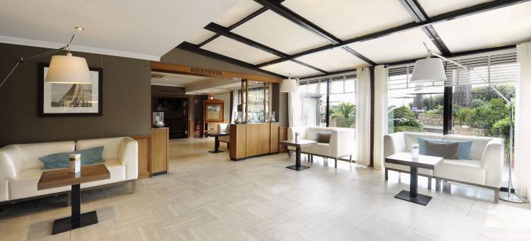 圣依古夫酒店(Van der Valk Hotel Saint-Aygulf)图片