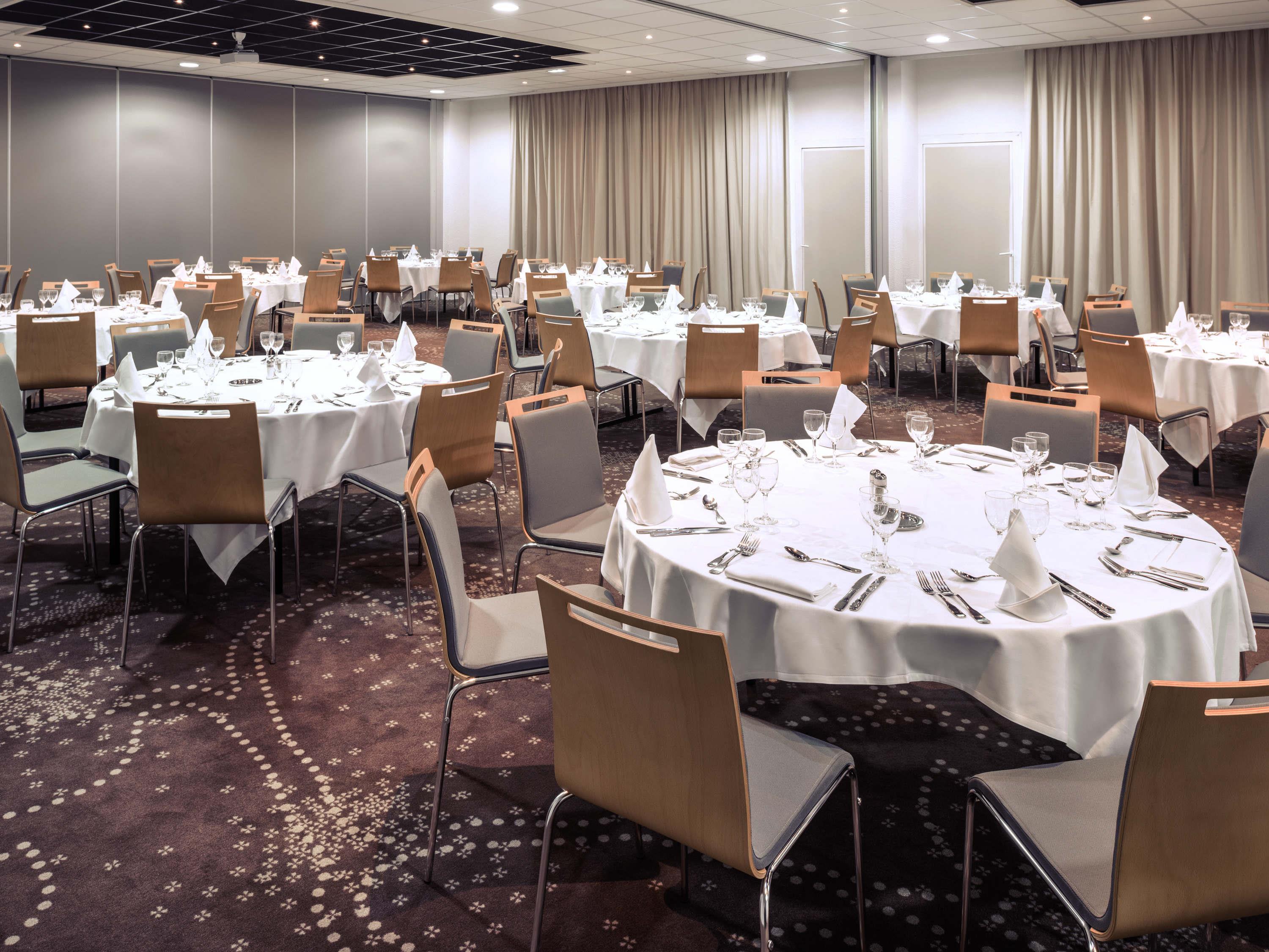 Hôtel Mercure Compiègne Sud Over view