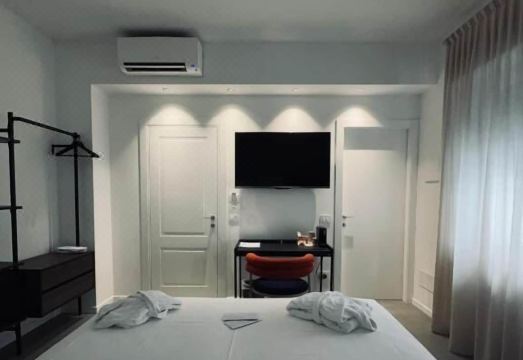 DoorMI - Premium Suites and Apartments Hotel Overview