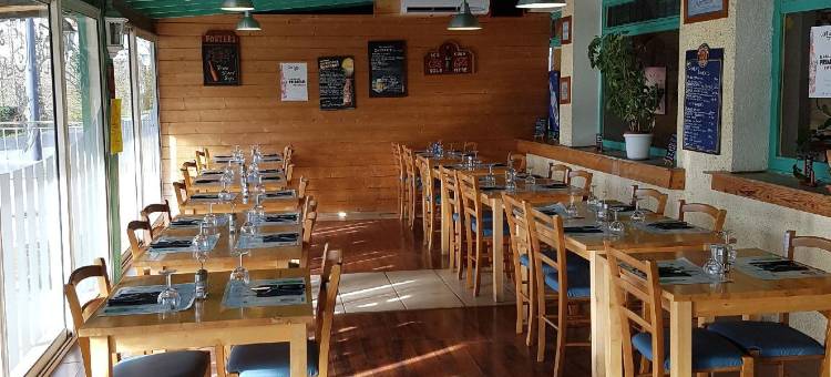 酒吧运动餐厅酒店(Le Sporting)图片