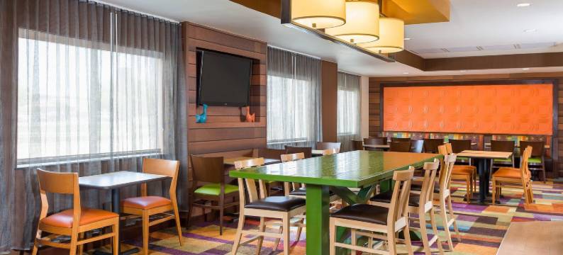 芬德利万豪万枫酒店(Fairfield Inn & Suites Findlay)图片