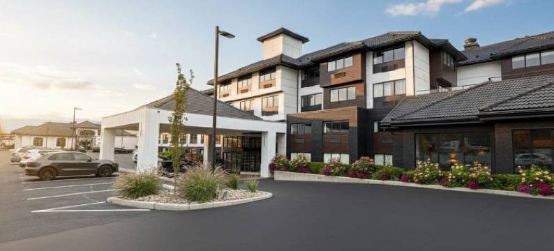 基洛纳酒店和会议中心(Hotel Kelowna & Conference Centre)图片