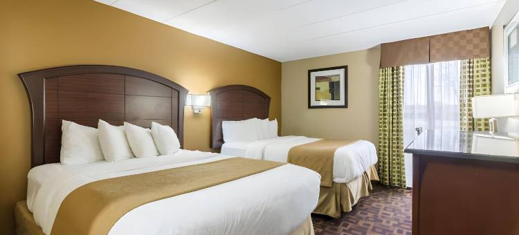 凯艺套房酒店-阿登希尔斯/圣保罗北(Quality Inn & Suites Arden Hills - Saint Paul North)图片