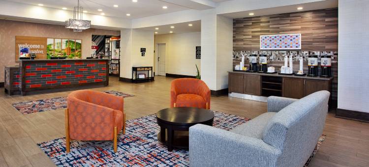 希尔顿欢朋酒店-北小岩麦凯恩购物中心(Hampton Inn North Little Rock-McCain Mall)图片