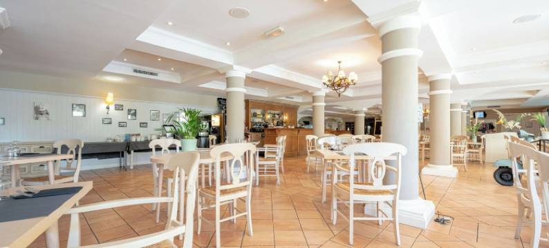 伊桑布溪皮埃尔高级假日酒店(Résidence Pierre & Vacances Premium les Calanques des Issambres)图片