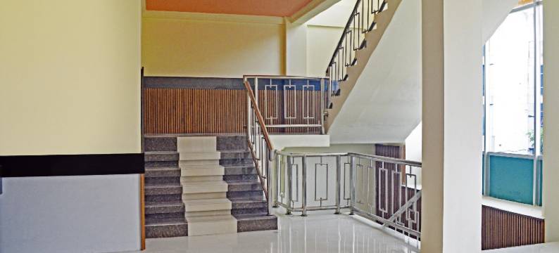 Collection O 靠近巴里巴班超级街区原City Inn酒店(Collection O Balikpapan Near Balikpapan Super Block Formerly City Inn Hotel)图片