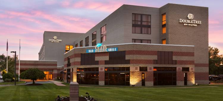 哈特福布拉德利机场希尔顿逸林酒店(DoubleTree by Hilton Hartford - Bradley Airport)图片