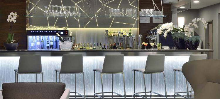 AC酒店马赛普拉多韦洛德罗姆(AC Hotel Marseille Prado Velodrome)图片