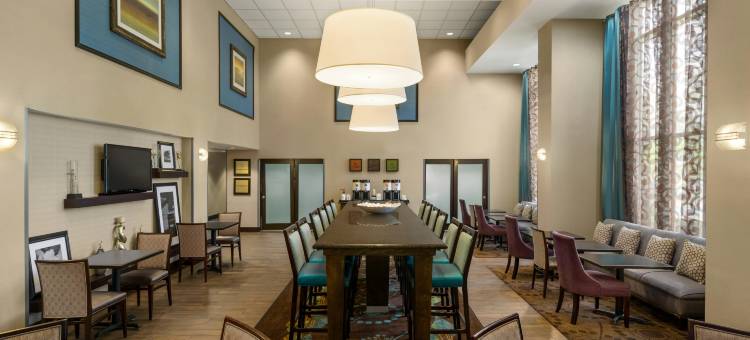 布拉夫顿太阳城欢朋套房酒店(Hampton Inn & Suites Bluffton-Sun City)图片