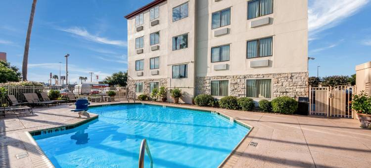 拉雷多红顶酒店(Red Roof Inn Laredo)图片
