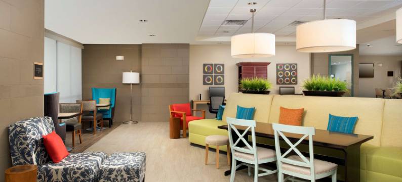 丹佛国际机场希尔顿惠庭酒店(Home2 Suites by Hilton Denver International Airport)图片