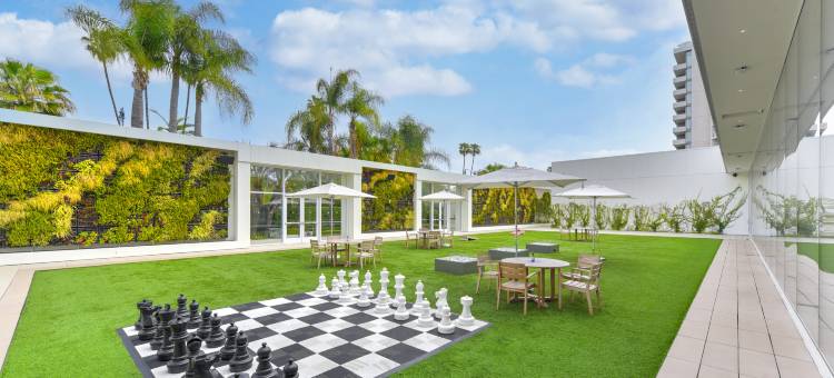 比佛利希尔顿酒店(The Beverly Hilton)图片