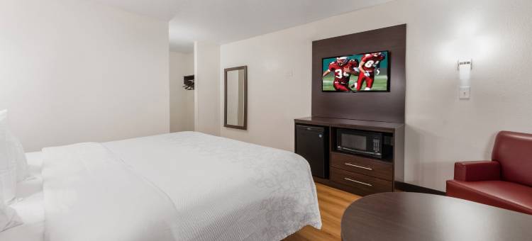 哥伦布沃辛顿红屋顶Plus酒店(Red Roof Plus+ Columbus - Worthington)图片