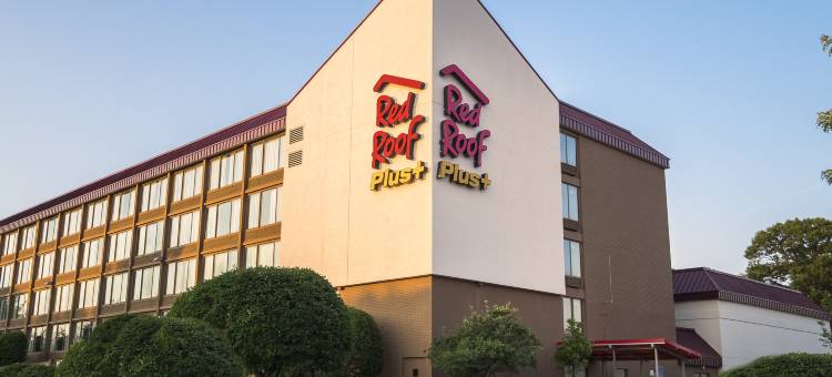 波士顿沃本伯灵顿红顶PLUS酒店(Red Roof Plus+ Boston - Woburn/ Burlington)图片