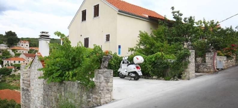 内达 - 完美位置 & 免费停车 - A3(Neda - Perfect Location & Free Parking - A3)图片