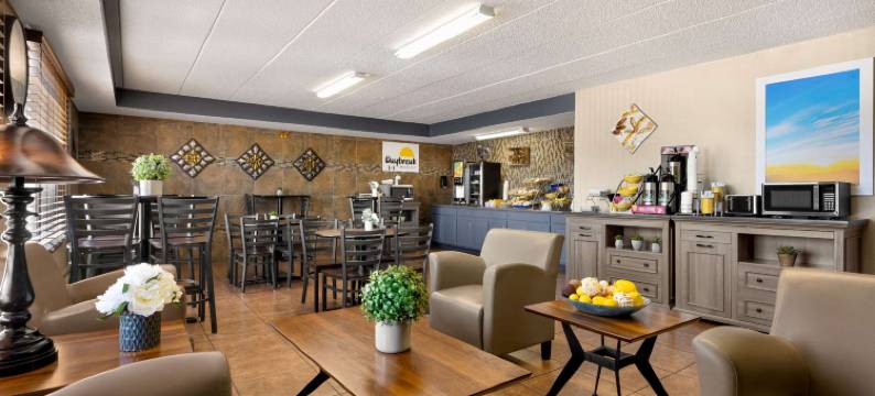 柯林斯戴斯酒店(Days Inn by Wyndham Fort Collins)图片