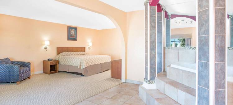 圣安吉洛速8酒店(Super 8 by Wyndham San Angelo)图片