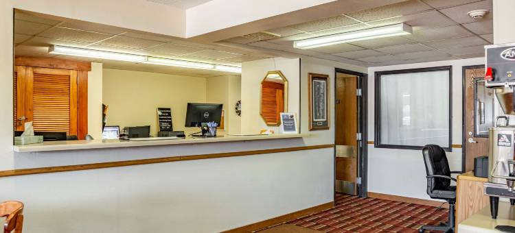 铁木市马格努森酒店(Magnuson Hotel Ironwood)图片