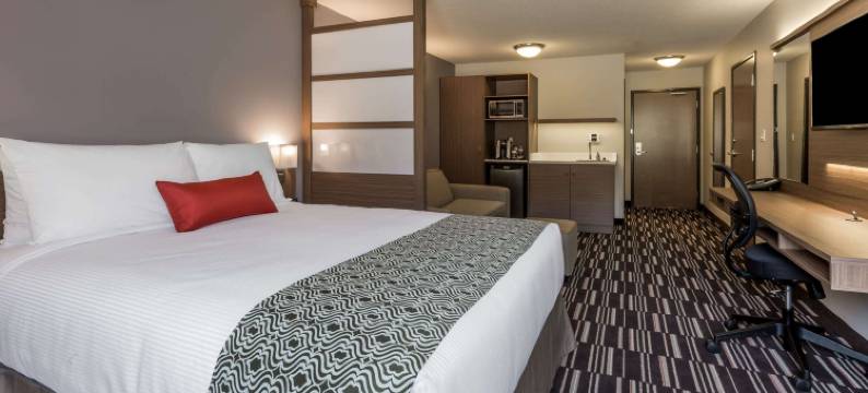 基茨马特麦客达套房酒店(Microtel Inn & Suites by Wyndham Kitimat)图片