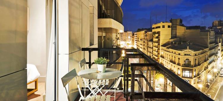 One Shot 科隆(One Shot Colón)图片