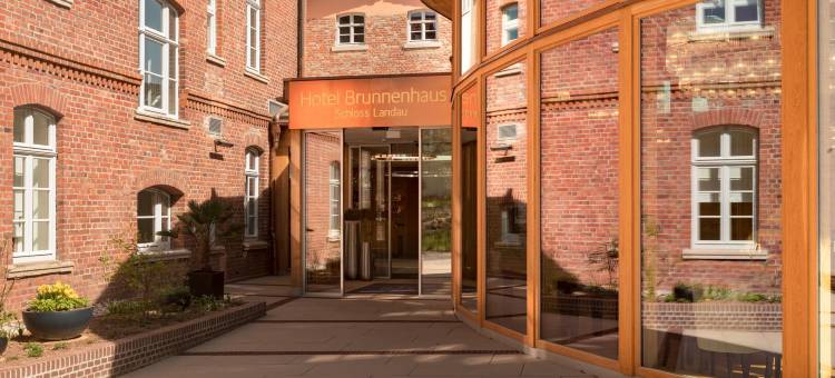 蓝道布鲁恩豪斯许洛斯酒店(Hotel Brunnenhaus Schloss Landau)图片
