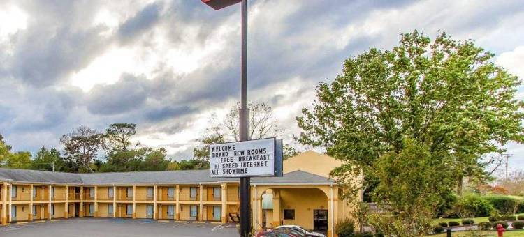 伊克诺旅馆套房酒店(Econo Lodge Inn & Suites)图片