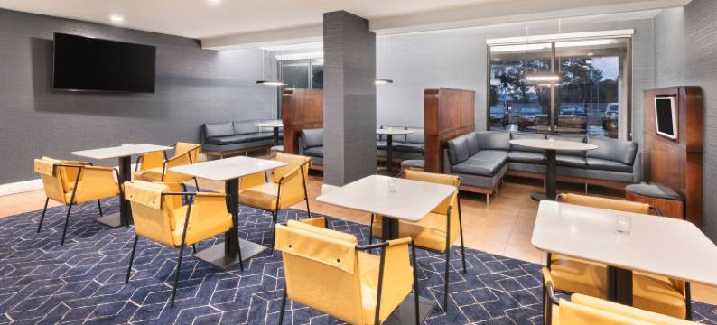 伯灵顿万怡酒店(Courtyard Burlington)图片