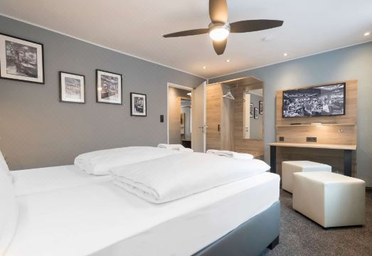 Hotel DasPaul Hotel Overview