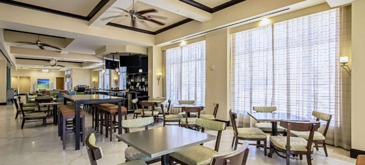 戴洛劳德代尔堡机场酒店，希尔顿启缤精选(Hotel Dello Fort Lauderdale Airport, Tapestry Collection by Hilton)图片