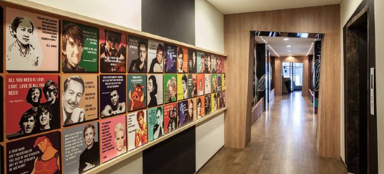 迪达麦克斯万酒店(MaxOneHotel Tidar Surabaya)图片