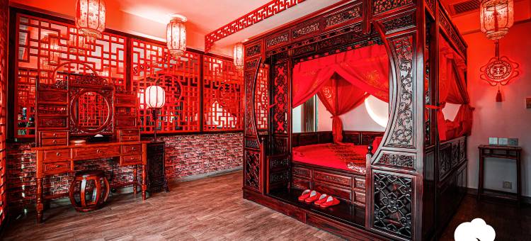素柏·云酒店(鞍山火车站市中心第十五中学店)图片