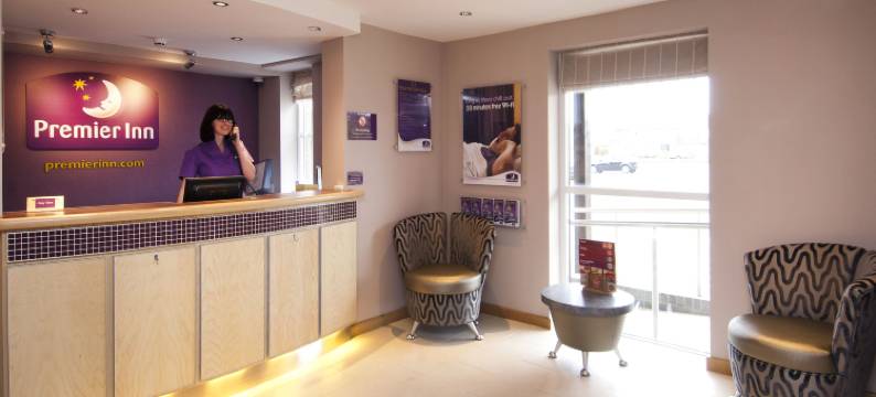 拉内利中西部酒店(Premier Inn Llanelli Central West)图片