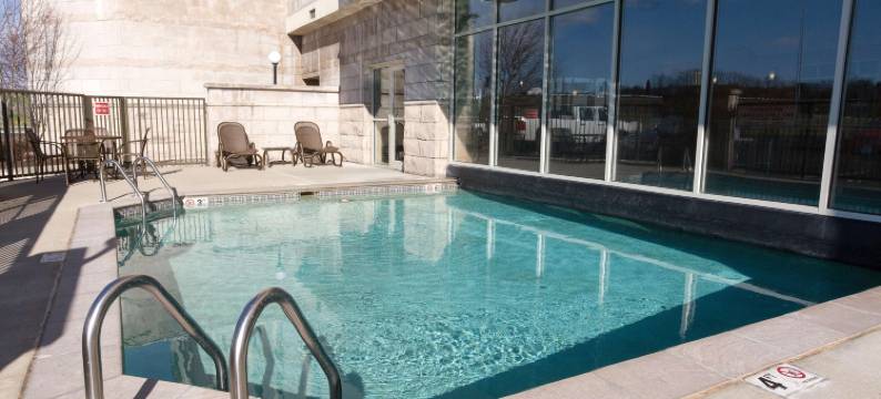 辛辛那提-夏伦维尔德鲁里套房酒店(Drury Inn & Suites Cincinnati Sharonville)图片