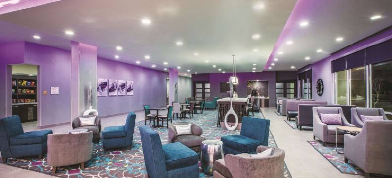 拉伯克南拉昆塔温德姆套房酒店(La Quinta Inn & Suites by Wyndham Lubbock South)图片