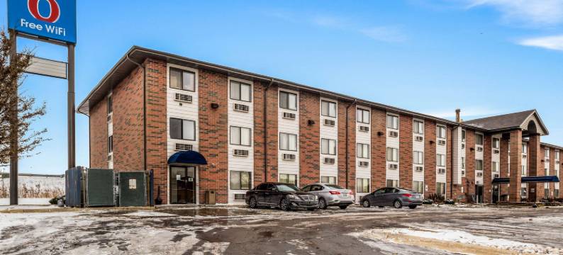 艾尔克格罗夫村6号汽车旅馆(Motel 6 Elk Grove Village, IL)图片