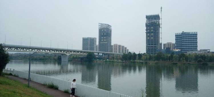 万象城阳明国际赣州中学博物馆中央公园民宿(沙洲坝路1号分店)图片