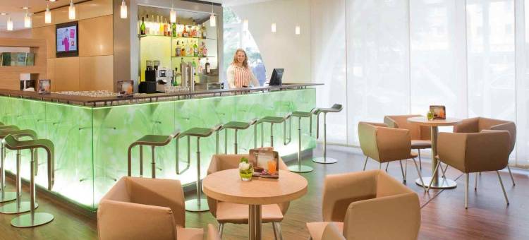 B&B酒店 波鸿火车总站南(B&B HOTEL Bochum Hbf-Süd)图片