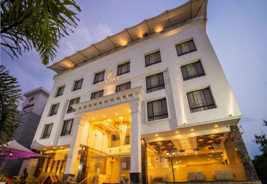 V Star Hotel Overview