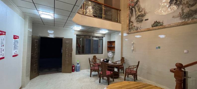 聚龙别墅格园婚庆游玩可包栋坐山客民宿(聚龙大道2号分店)图片