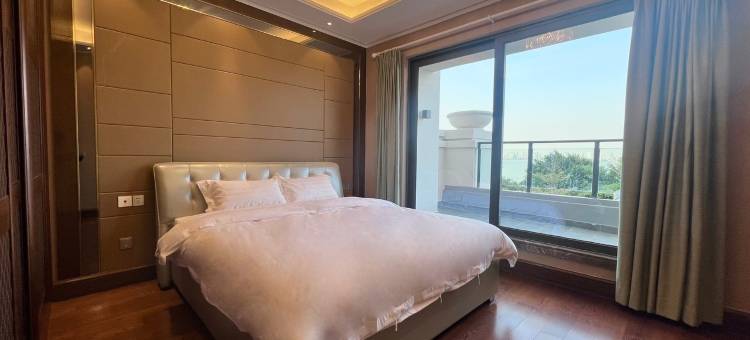 君临海悦公寓(南滨路分店)图片