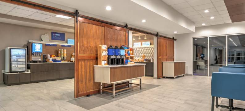 圣安东尼奥东I 10智选假日套房酒店(Holiday Inn Express SAN ANTONIO EAST - I-10 by IHG)图片