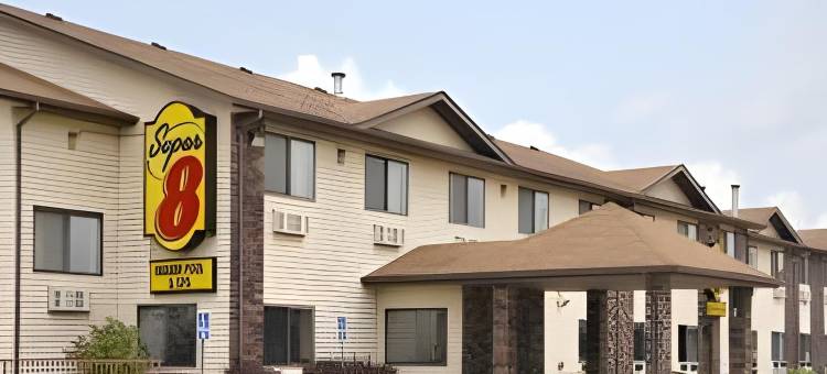 温德姆速8酒店-布卢明顿大学区(Super 8 by Wyndham Bloomington University Area)图片