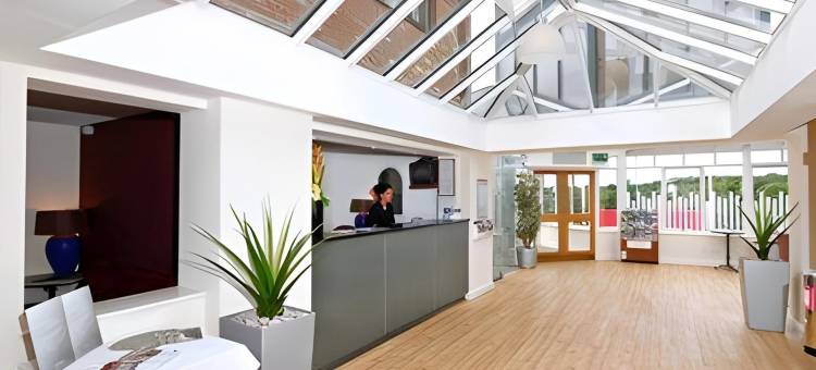 赫特菲尔德橡树美居酒店(Mercure Hatfield Oak Hotel)图片