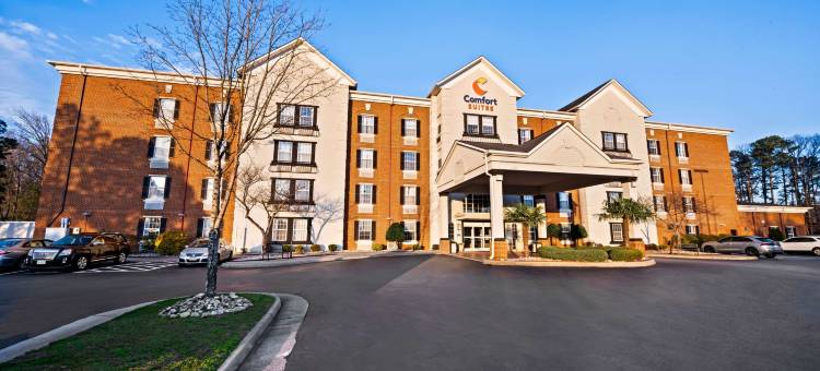 纽波特纽斯机场舒适套房酒店(Comfort Suites Newport News Airport)图片