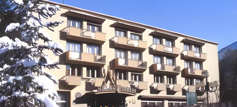 瓦邦酒店，布里扬松，塞尔舍瓦利耶(Hôtel Vauban Briançon Serre Chevalier)图片