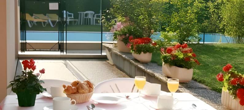 托农莱班彩虹原创城市酒店(Logis Hotel Arc En Ciel)图片