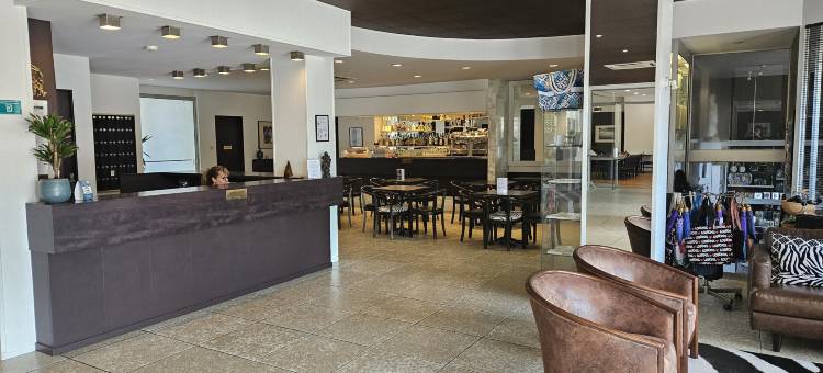 阿多尼斯卢尔德圣母德萨特酒店(Adonis Lourdes - Notre Dame de la Sarte)图片