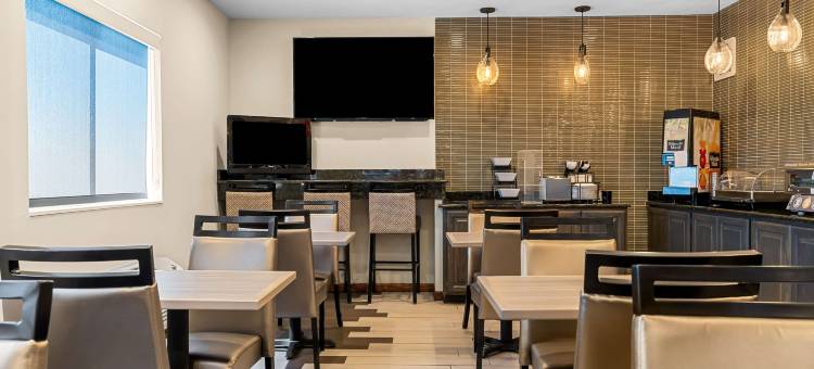 贝斯特韦斯特大学酒店(Best Western University Inn)图片