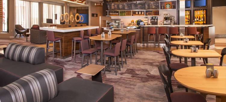 尚迪利杜勒斯机场万怡酒店(Courtyard Dulles Airport Chantilly)图片